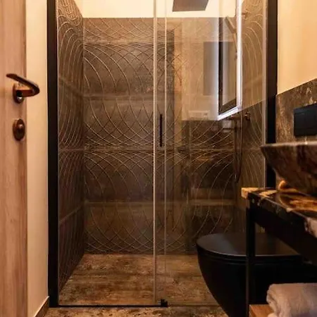 Apartment Exclusive